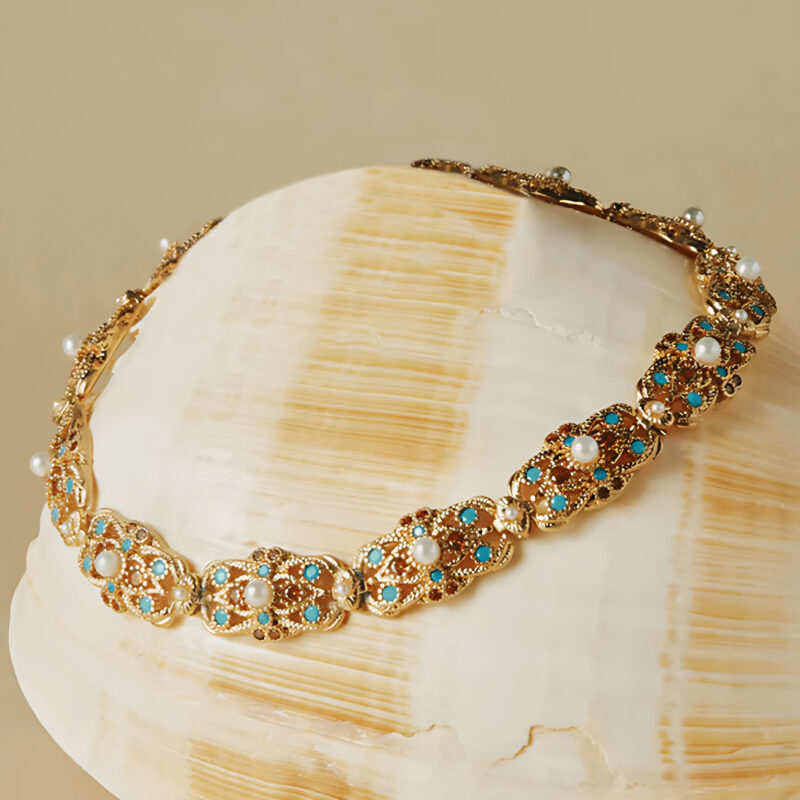 Gilded Reverie Hollow Antique Necklace - Image 3