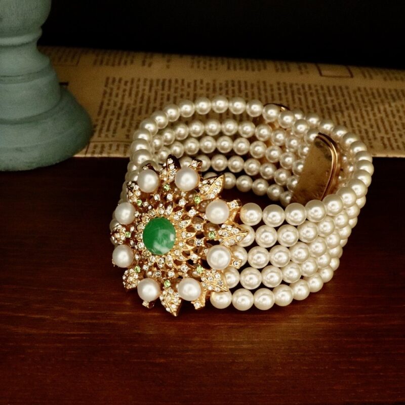 Pearl Cascade Medieval Bracelet - Imagen 2